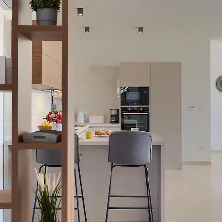 Holiday home Gorgeous In With Kitchen Porec