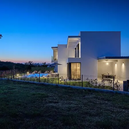 Holiday home Gorgeous In With Kitchen Porec